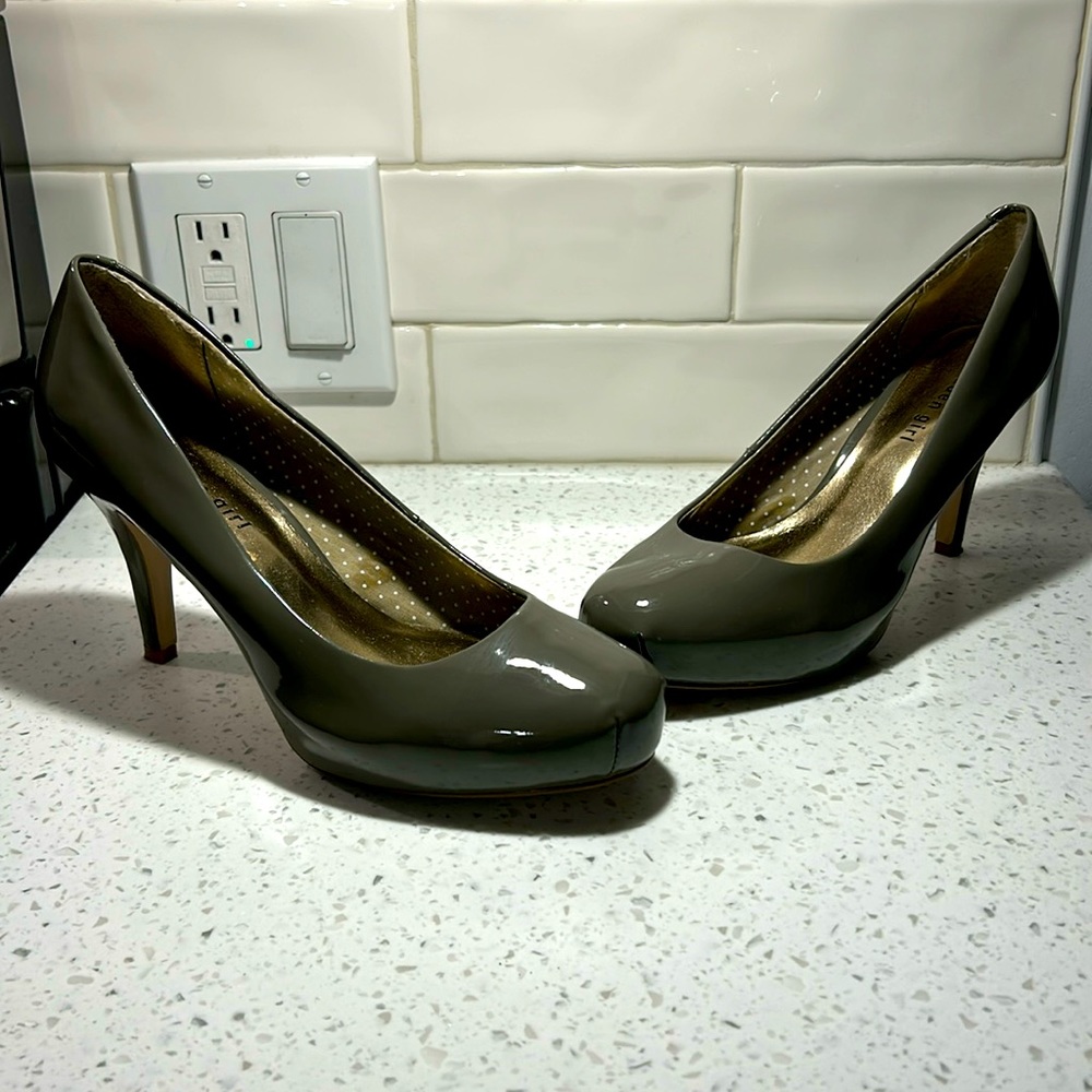 Madden Girl Getta heels, size 8.5